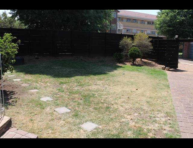 6 BEDROOM HOUSE FOR SALE IN DOWERGLEN